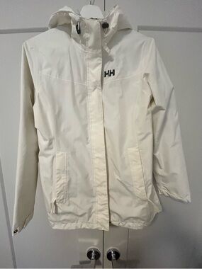 HELLY HANSEN WOMAN’s JACKET